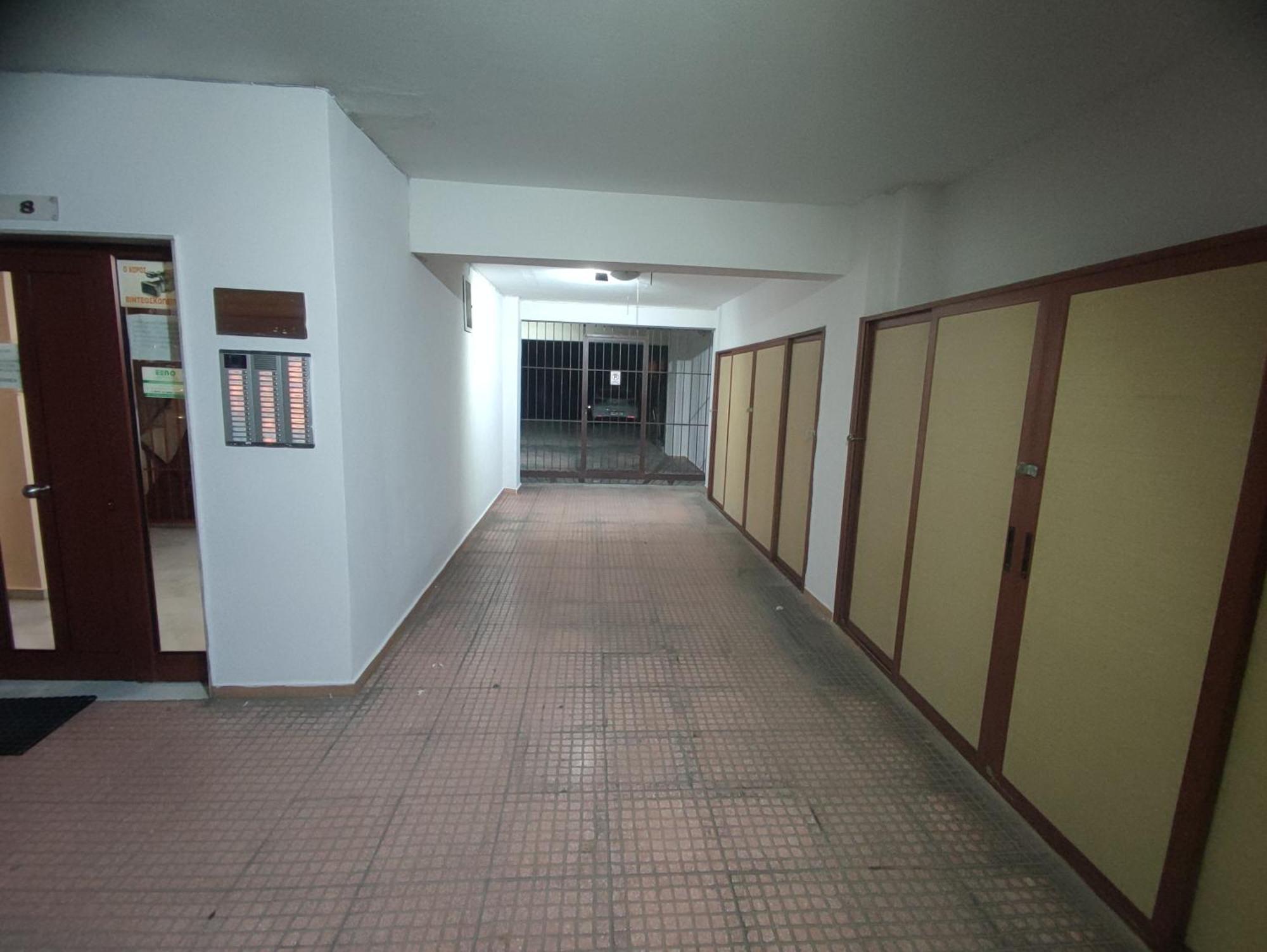 Cozy Apt! Friends & Family - Private Paid Parking Солун Екстериор снимка