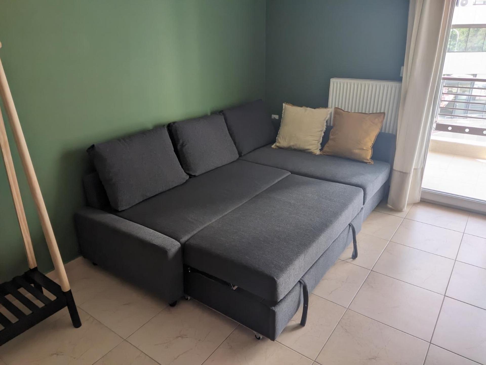 Cozy Apt! Friends & Family - Private Paid Parking Солун Екстериор снимка